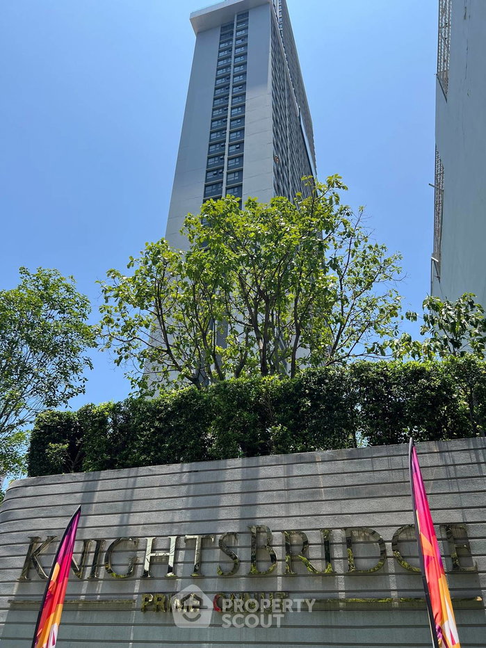 picture Great Value 1-BR Knightsbridge Prime Onnut, 32nd Floor BTS On Nut (ID 2832925) - 45/47