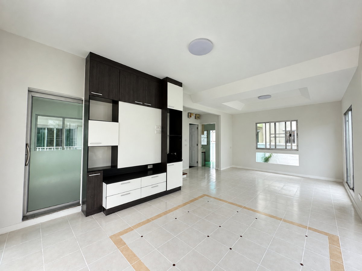 รูป 🔥 บ้านเดี่ยว 2 ชั้น บนที่ดิน 51 ตร.ว. ราคา 3 ล้าน! 🏡 พฤกษ์ลดา รังสิต คลอง 4 - รูปที่ 3/33