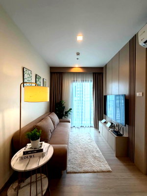 Condos for rent : 💥 [ 𝐏-𝟏𝟑𝟖𝟏𝟏𝟒 ] FOR RENT : THE BASE Phetchaburi-Thonglor Thonglor Near MRT 𝟐𝟎,𝟎𝟎𝟎 THB/mo. | Line @easycondoplus | 099-229-6397