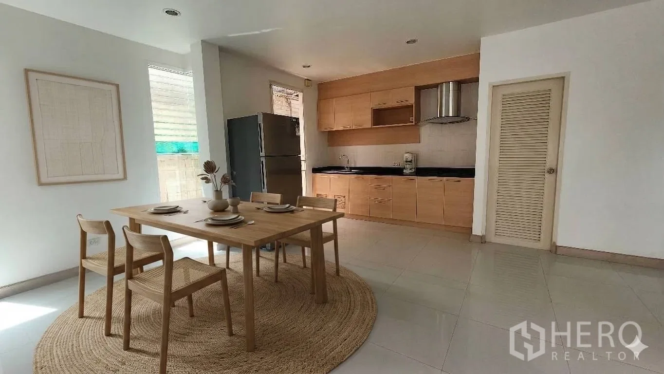 รูป ให้เช่า บ้านเดี่ยว 2 ห้องนอน วัฒนา กรุงเทพมหานคร - รูปที่ 5/13