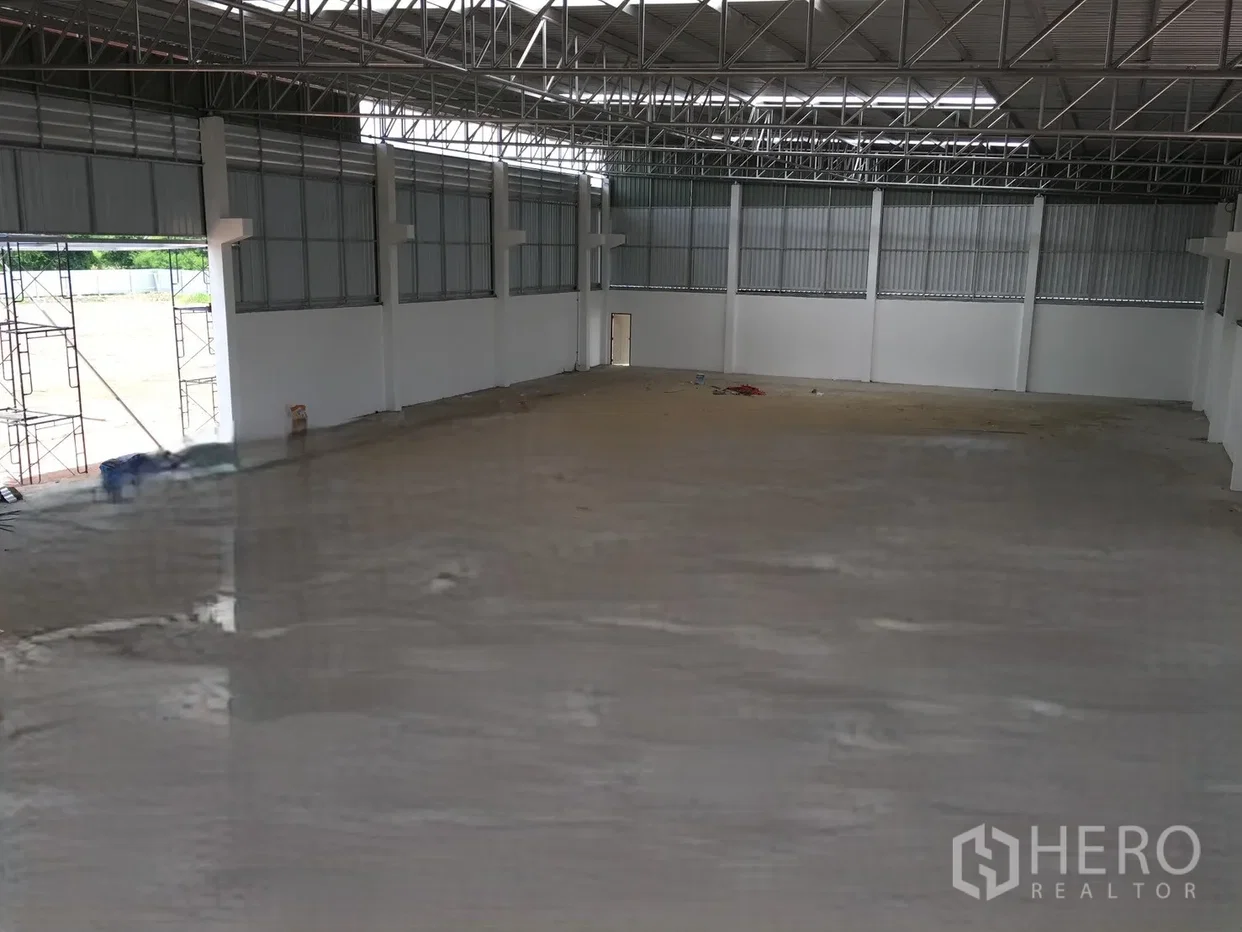 รูป ขาย โกดัง 1200 ตรม ไทรใหญ่ ไทรน้อย นนทบุรี - รูปที่ 4/8