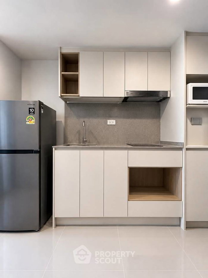 picture 38 Sqm 1-BR Condo At Culture Chula Near MRT Sam Yan (ID 3347486) - 3/8