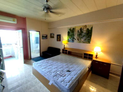 Condos for rent : For rent : Hagone Condo (Studio)