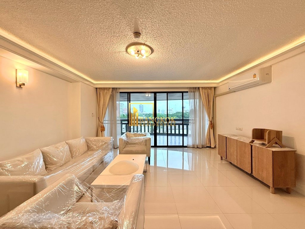 รูป Expansive 2 Bedroom Apartment For Rent in Chit Lom For Rent - BR20633AP - รูปที่ 2/39