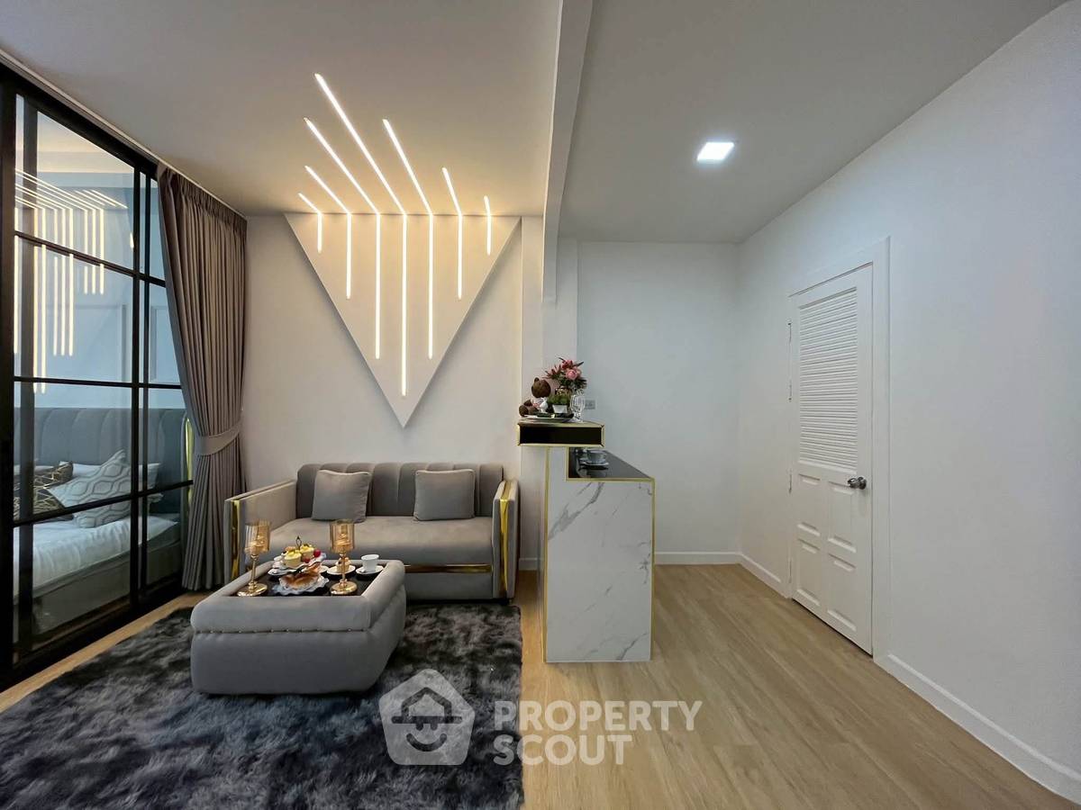 รูป คอนโด 1-ห้องนอน ที่ บ้านสวนลลนา ใกล้ เมืองพัทยา (ID 3347833) - รูปที่ 6/9