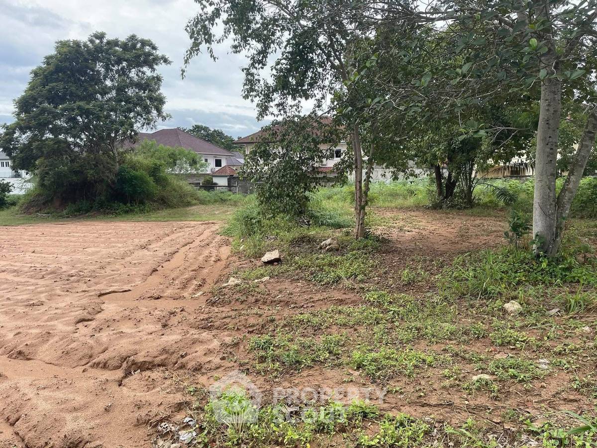 รูป ที่ดินขายในโป่ง บางละมุง ชลบุรี (ID 3347502) - รูปที่ 3/4