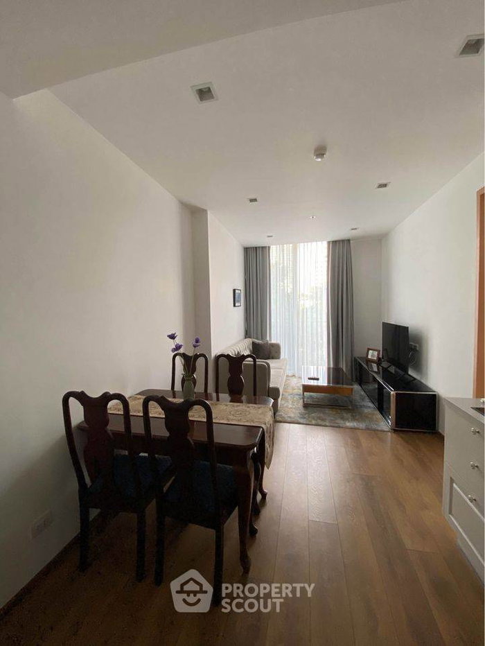 picture 16th-Floor 1-BR Condo For Sale At Noble Be 33, BTS Phrom Phong (ID 392871) - 3/4