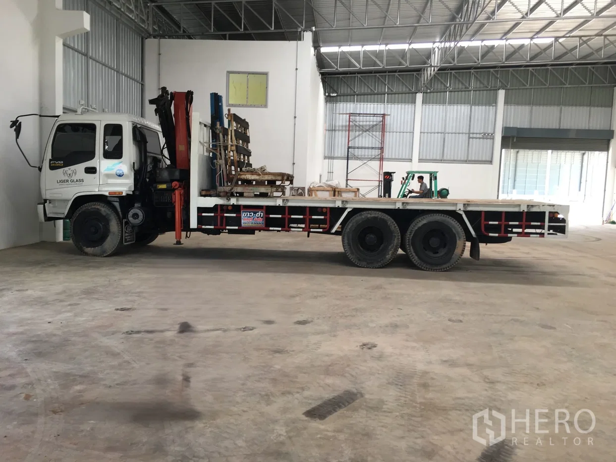 รูป ขาย โกดัง 1200 ตรม ไทรใหญ่ ไทรน้อย นนทบุรี - รูปที่ 6/8