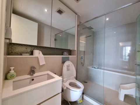 AA94256 | Studio | 1Bath | BTS Phrom Phong | 43sqm | THB 22,000/mo | Fl.9 — H Sukhumvit 43 Bangkok