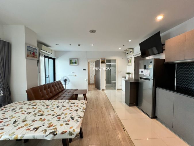2-bed condo for rent, 60 sqm, Thana Astoria