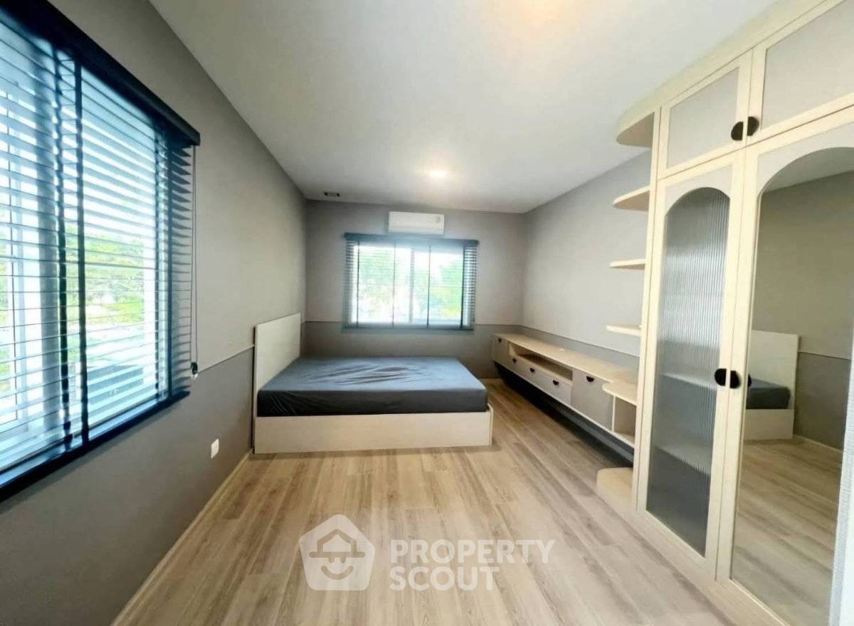 รูป บ้าน 3-ห้องนอน ที่ แกรนด์ บางกอก บูเลอวาร์ด ศรีนครินทร์ ใน หนองบอน (ID 3348441) - รูปที่ 7/12