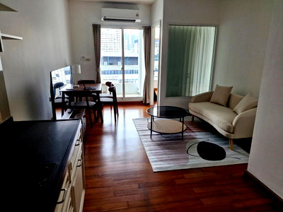 คอนโดให้เช่า : Ivy Sathorn10 1bed 42sqm. Newly Renovated - Best price 19,500 Available Now