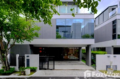 Houses for sale Bangkok : 4 Bedroom House for sale at The Gentry Ekamai - Ladprao  6799846