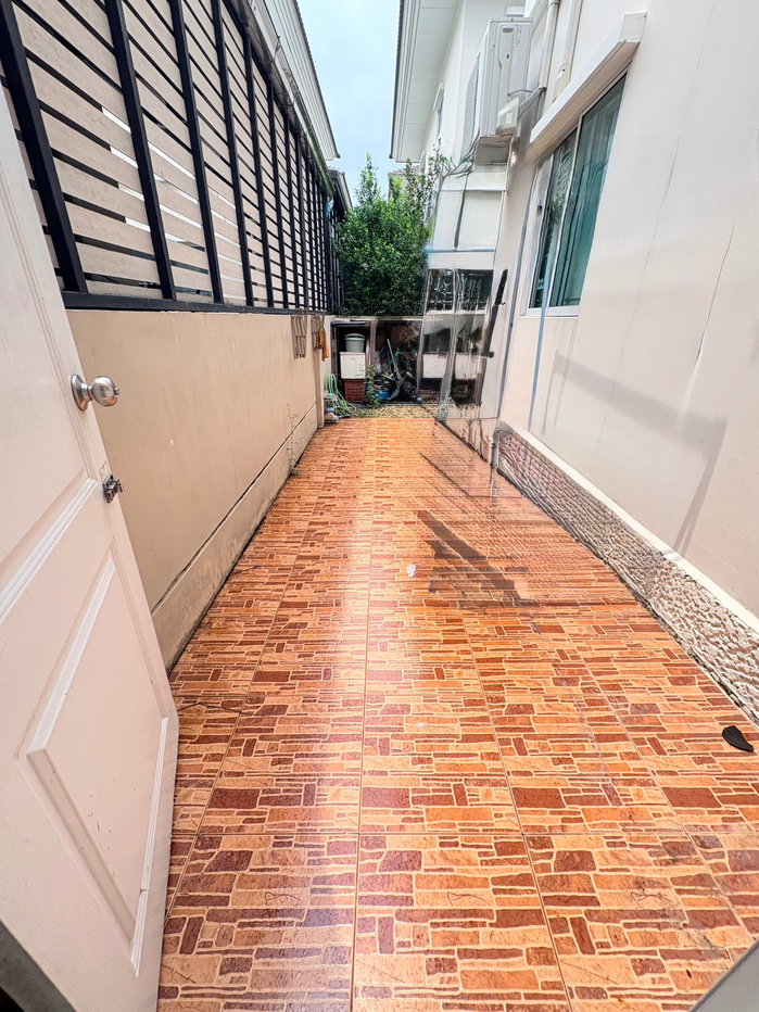 picture For rent: Semi-detached House 15,000 THB/Month - 5/8