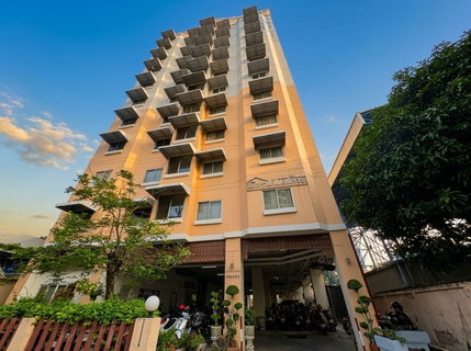 A010598 Baan Kluay Nam Thai
