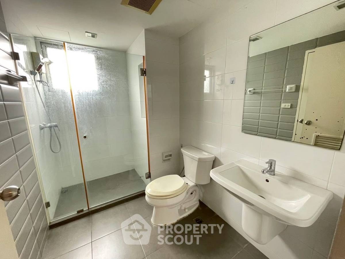 รูป คอนโด 2 ห้องนอน TKF Condo Sukhumvit 52 ใกล้ BTS อ่อนนุช (ID 2376064) - รูปที่ 4/5