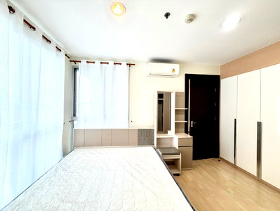 Condos for sale : Condo for Sale❗️Special Price 4.5 MB. "𝐑𝐡𝐲𝐭𝐡𝐦 𝐑𝐚𝐭𝐜𝐡𝐝𝐚"  1 Bedroom 46 Sq.m. Near : MRT-Ratchadapisek 