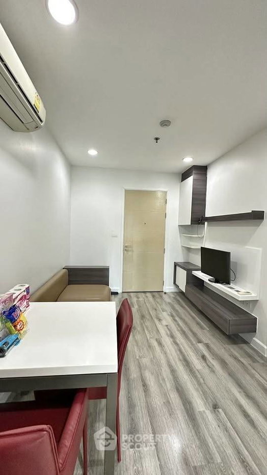 รูป ราคาดี 1-BR Centric Sathorn-St. Louis ใกล้ BTS Saint Louis 200m (ID 3260035) - รูปที่ 1/3