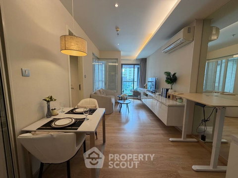 คอนโด 1 ห้องนอนให้เช่า H Sukhumvit 43 ใกล้ BTS พร้อมพงษ์ (ID 1928436)