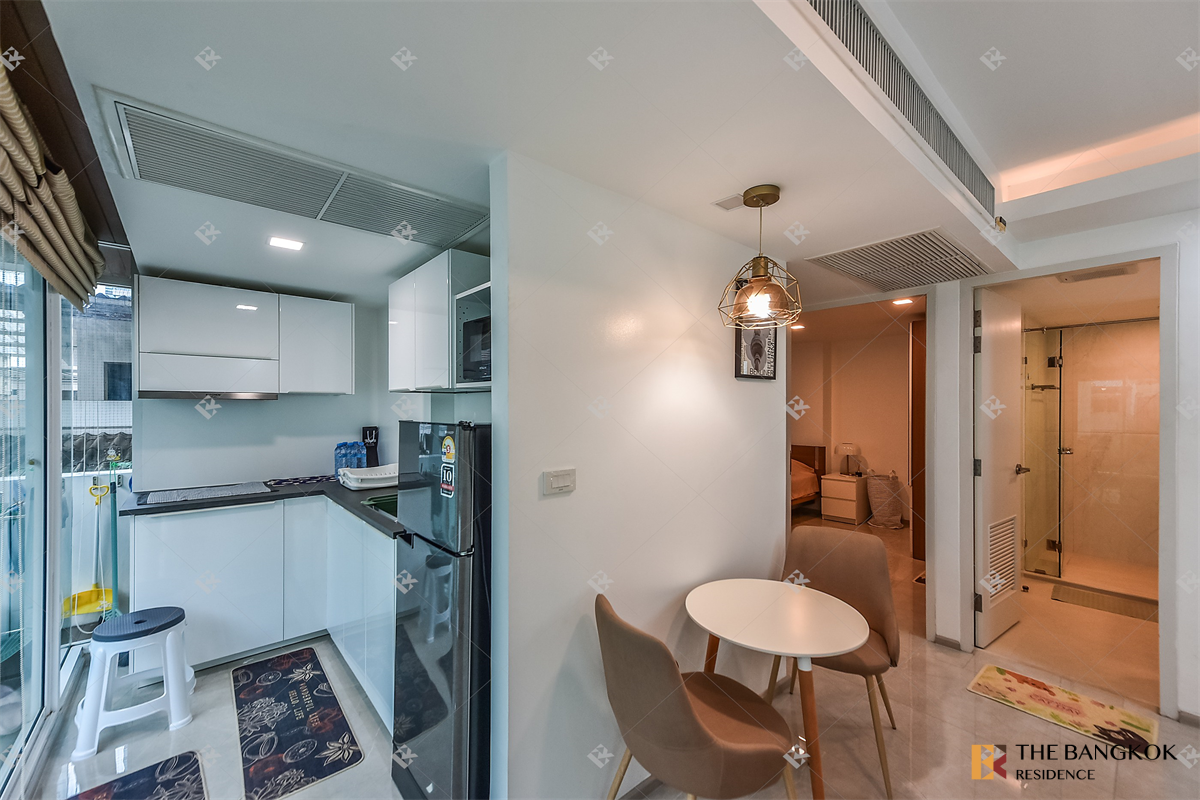 picture Focus on Saladaeng near BTS Sala Daeng Location Near Employment, Surrounded by Lifestyles - 2/10