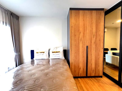Condos for rent : MN3930 The Line VIBE Phahonyothin Full Furnitured