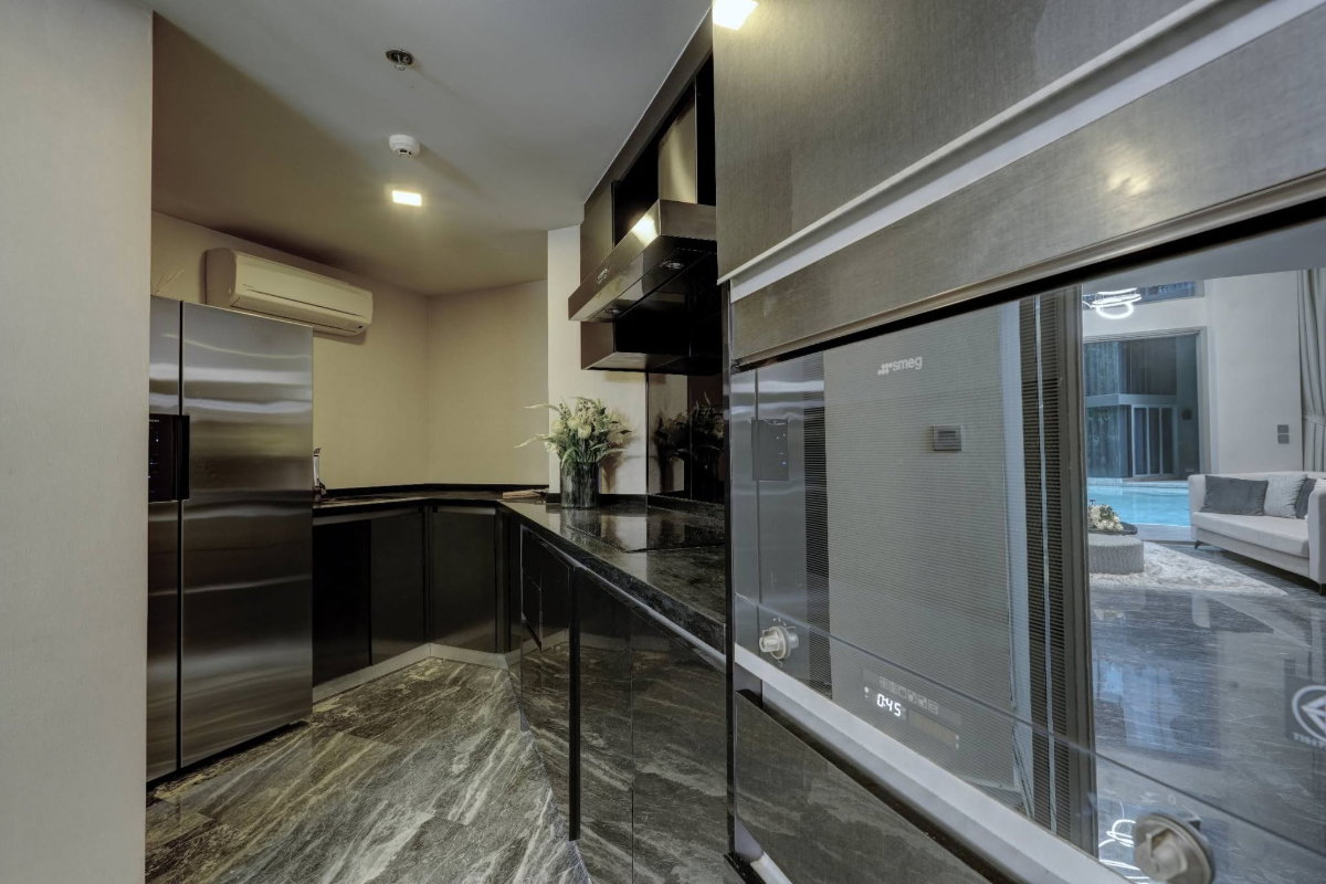 picture @Condorental condo for rent Ashton Residence 41 Pet friendly - 9/12