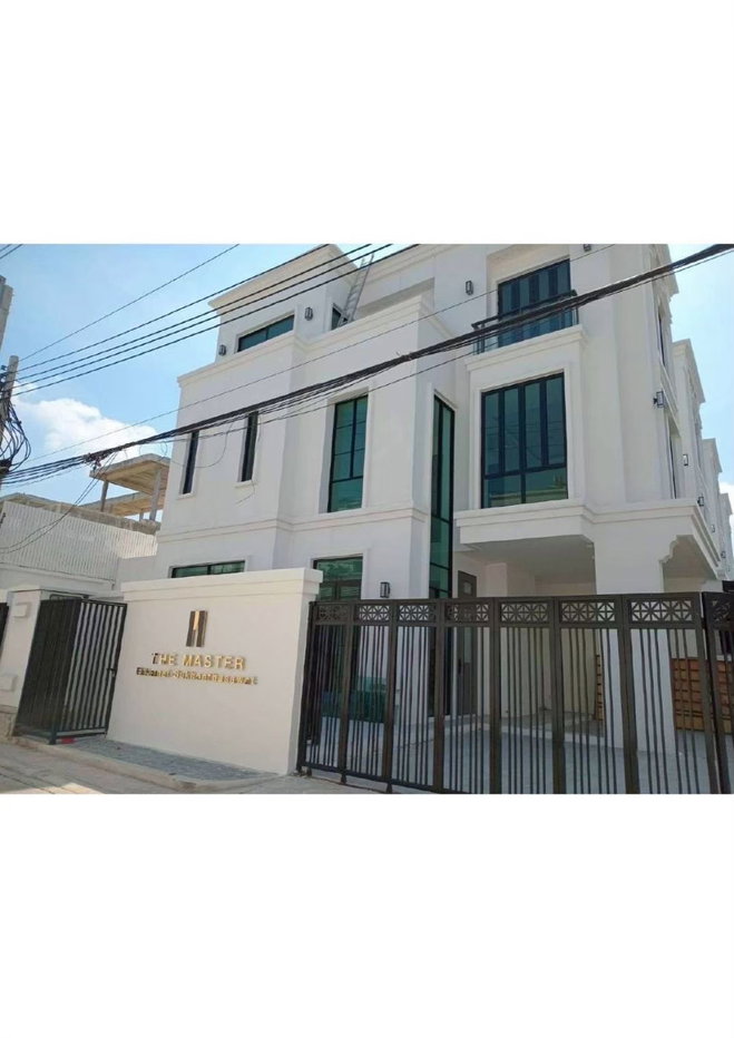 รูป ขาย บ้านเดี่ยว หมู่บ้าน THE MASTER เอกมัย – สุคนธสวัสดิ์ 3 ห้องนอน 4 ห้องน้ำ 4 ที่จอดรถ ขายต่ำกว่าราคาประเมิน - รูปที่ 7/13