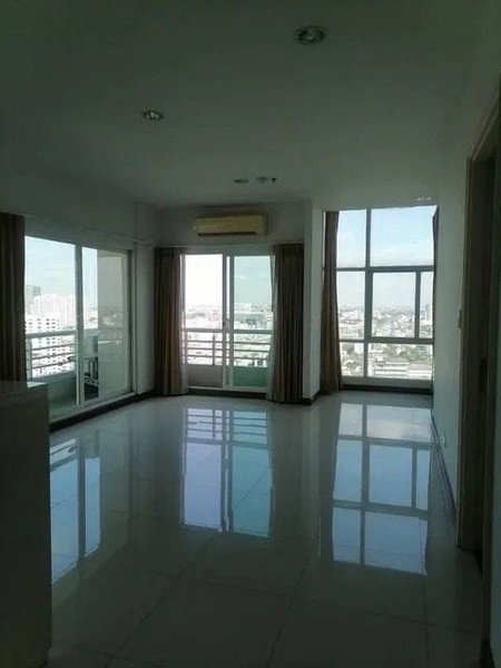 รูป A010563 The Four Wings Residence Srinakarin - รูปที่ 1/8