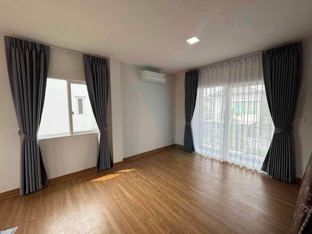 รูป ขายบ้านแฝด โครงการ แกรนด์ พลีโน่ เมกา บางนา 2 ชั้น 3 ห้องนอน 3 ห้องน้ำ - รูปที่ 6/8