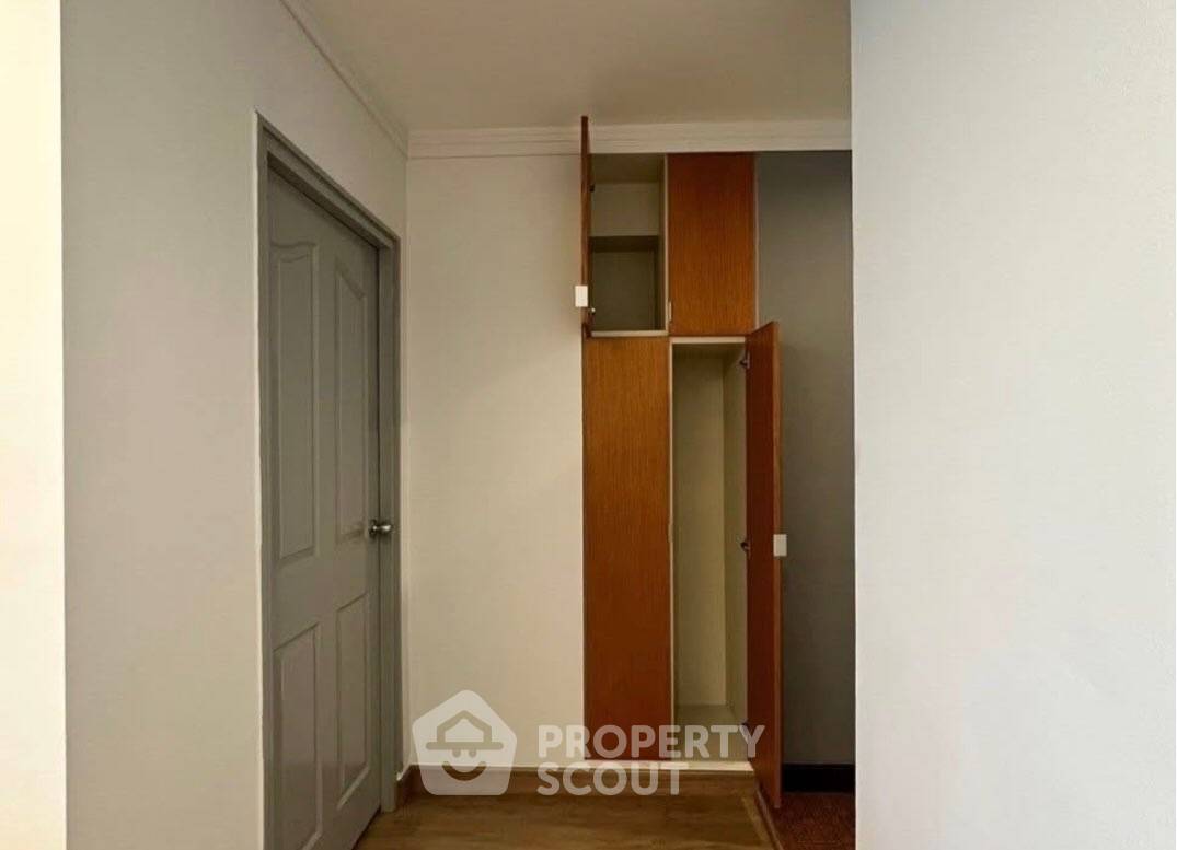 รูป คอนโด 2 ห้องนอน ขนาด 135 ตร.ม. ที่ New House Condominium ใกล้ BTS ชิดลม 200 ม. (ID 3101337) - รูปที่ 8/10