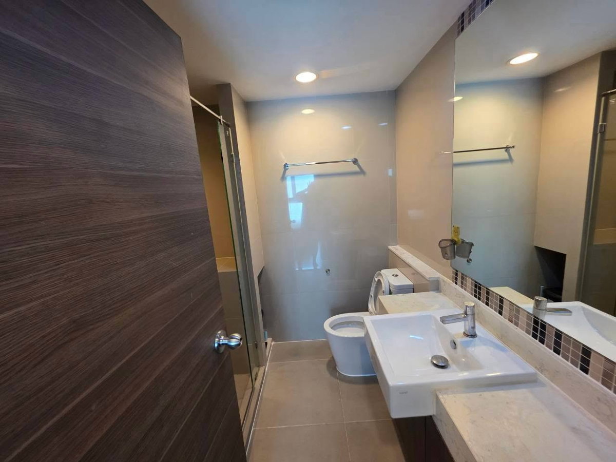 picture 🍀 For Rent Rende Sukhumvit 23 🍀 Add Line ID: @zcondo (with@) 🔥 C6353 - 4/5