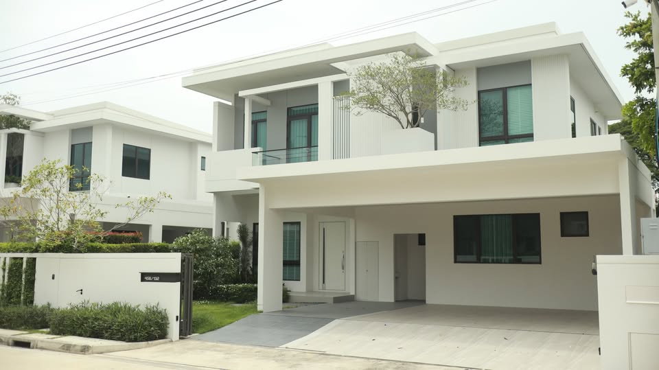 รูป ให้เช่าบ้านเดี่ยว บ้านใหม่หรู Mantana Bangna Km.15  ใกล้ Mega Bangna / IKEA / สนามบินสุวรรณภูมิ  4 ห้องนอน 5 ห้องน้ำ  Line: @ideally.property - รูปที่ 27/27