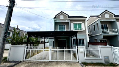 บ้านเดี่ยว สมุทรปราการ : 📌 ขายบ้านแฝด โครงการ เดอะ วิลเลจ บางนา กม.10 2 ชั้น 3 ห้องนอน 2 ห้องน้ำ