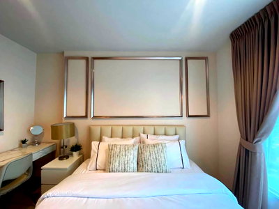 Condos for rent : PFD-09217 Condo for rent Life Asoke - Rama 9 : Sleek, Elegant Minimalist Room