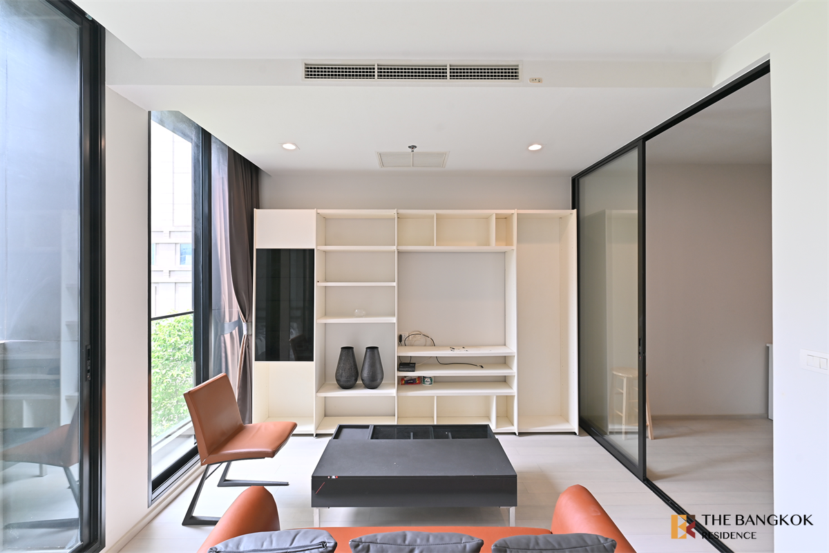 picture Noble Ploenchit near BTS Phloen Chit Cool Condo, Central City Location - 3/10