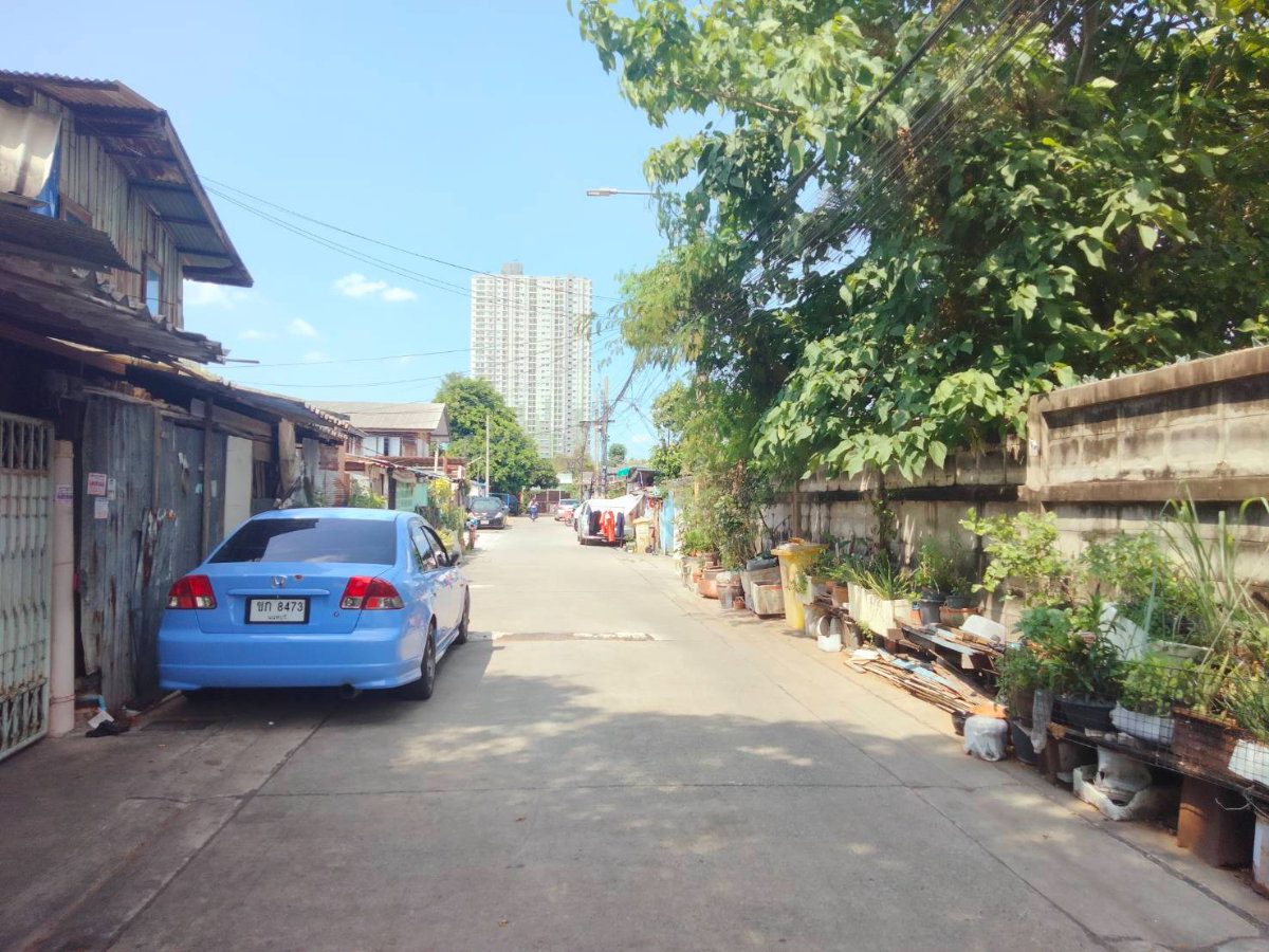 รูป 97583 - โอกาสทองของนักพัฒนาอสังหาฯ! ขายที่ดินทำเลทอง ผังสีส้ม (ย.6) ซอยเรวดี 24 รวมกว่า 4 ไร่เศษ ใกล้รถไฟฟ้าสายสีม่วงและใจกลางนนทบุรี - รูปที่ 8/12