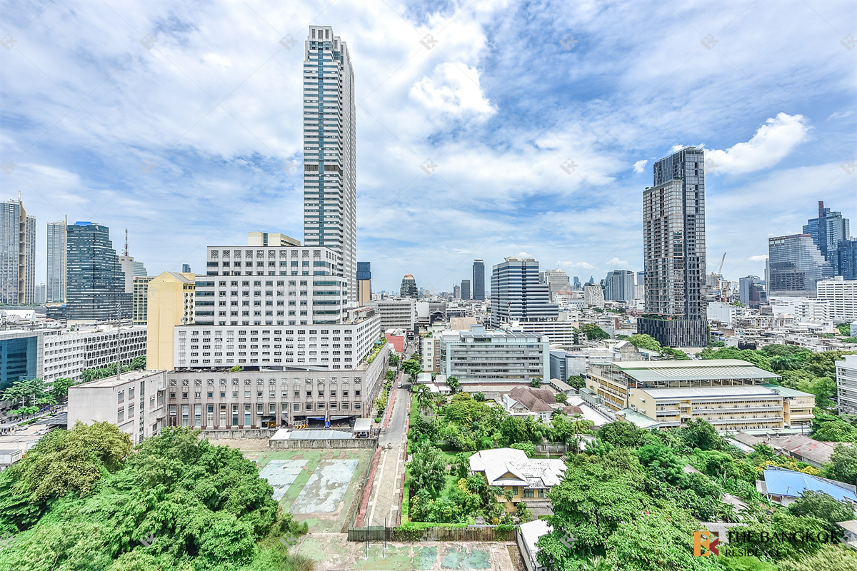 picture Baan Siri Silom near BTS Surasak Cool Condo, Central City Location - 8/10
