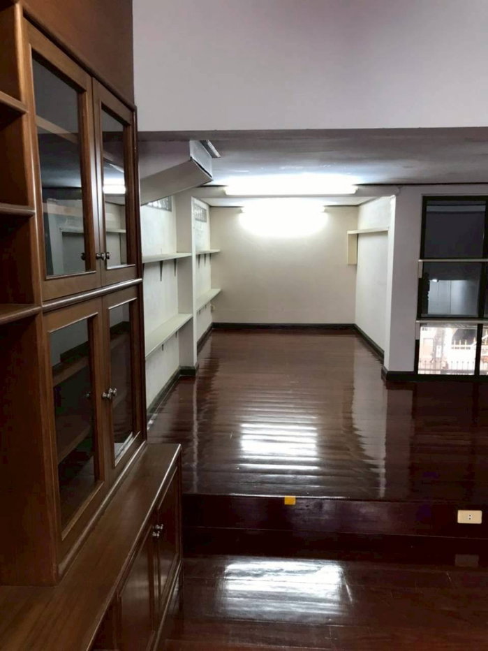 รูป ขายบ้านเดี่ยว 3 ชั้น พร้อมชั้นดาดฟ้า 35 ตร.ว. จรัญสนิทวงศ์–สิรินธร ใกล้ MRT สิรินธร เข้า-ออกได้หลายเส้นทาง - รูปที่ 11/18