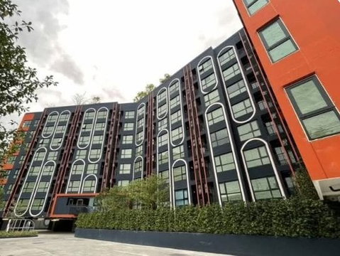 A010558 Brixton Pet&Play Phahol 50 Station