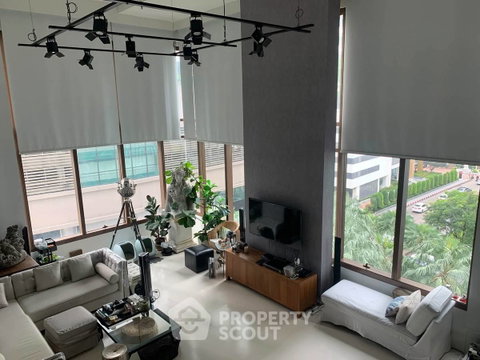 คอนโด 3-ห้องนอน ที่ ดิ เอ็มโพริโอ เพลส ใกล้ BTS พร้อมพงษ์ (ID 3348668)
