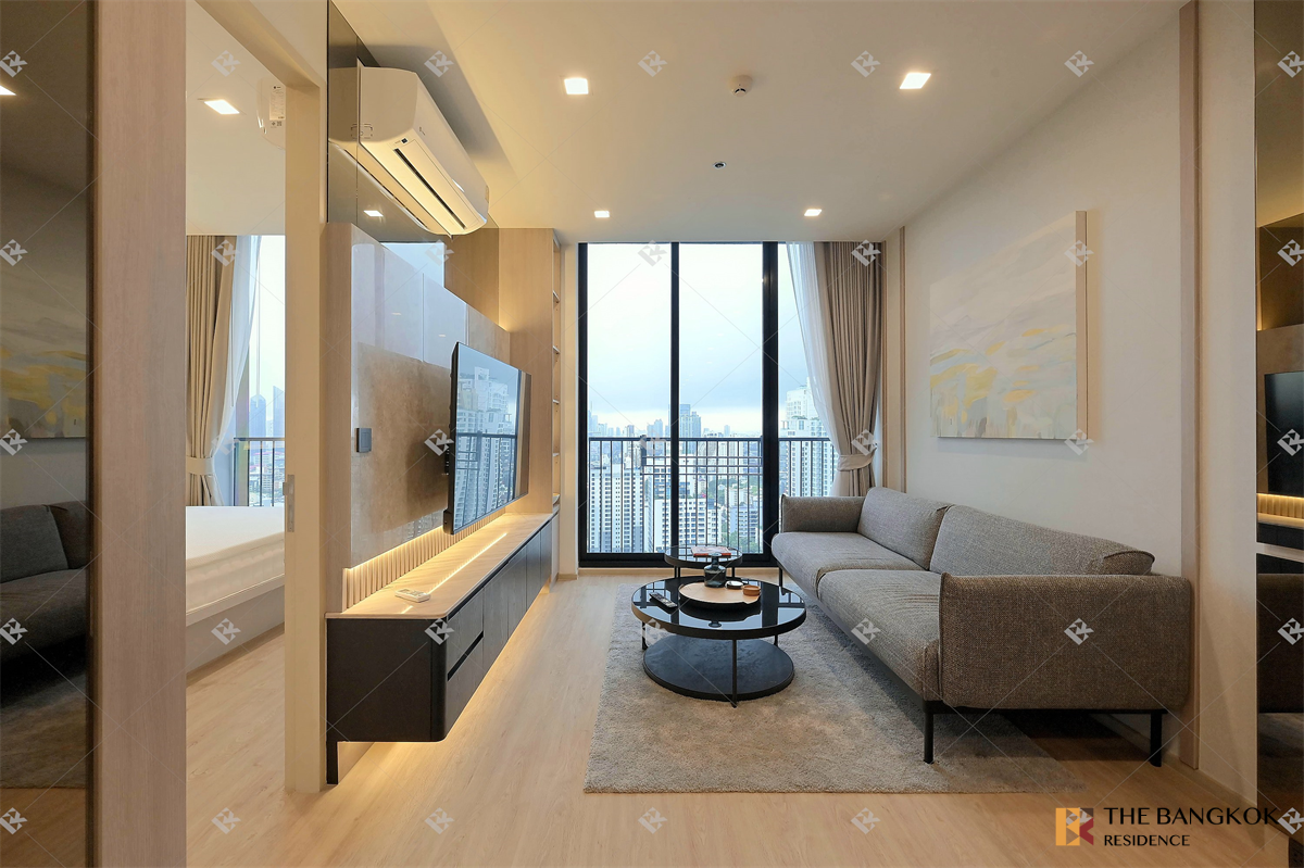 picture High-potential Location, Not as Expensive as You Think NOBLE STATE 39 near BTS Phrom Phong - 4/10