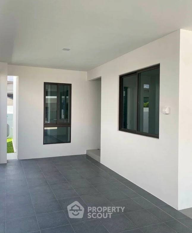 รูป บ้านเดี่ยว 4 ห้องนอน ขนาด 283 ตร.ม. MANTANA Bangna km.15 (ID 3348405) - รูปที่ 2/7