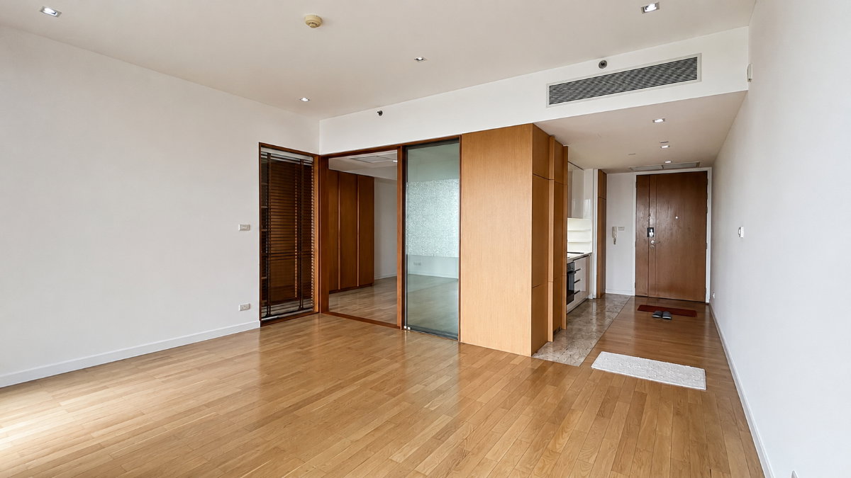 picture Luxury condo for sale by the river, The Pano Rama 3 - 8/12
