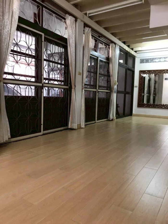 รูป ขายบ้านเดี่ยว 3 ชั้น พร้อมชั้นดาดฟ้า 35 ตร.ว. จรัญสนิทวงศ์–สิรินธร ใกล้ MRT สิรินธร เข้า-ออกได้หลายเส้นทาง - รูปที่ 4/18