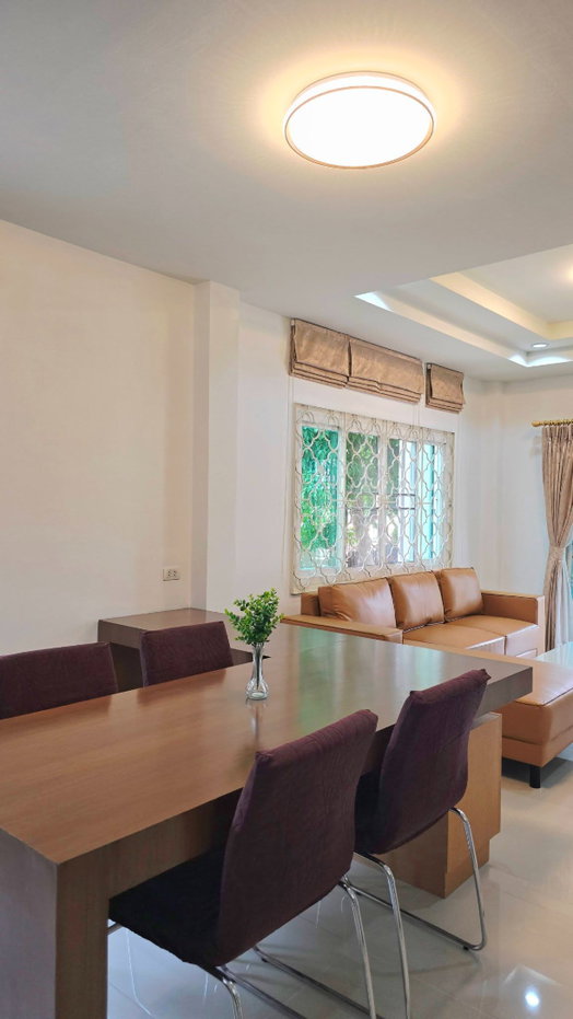 รูป 🏠 บ้านเช่า ลากุนน่าเฟส 10 | แยกรวมโชค เชียงใหม่ - รูปที่ 6/23