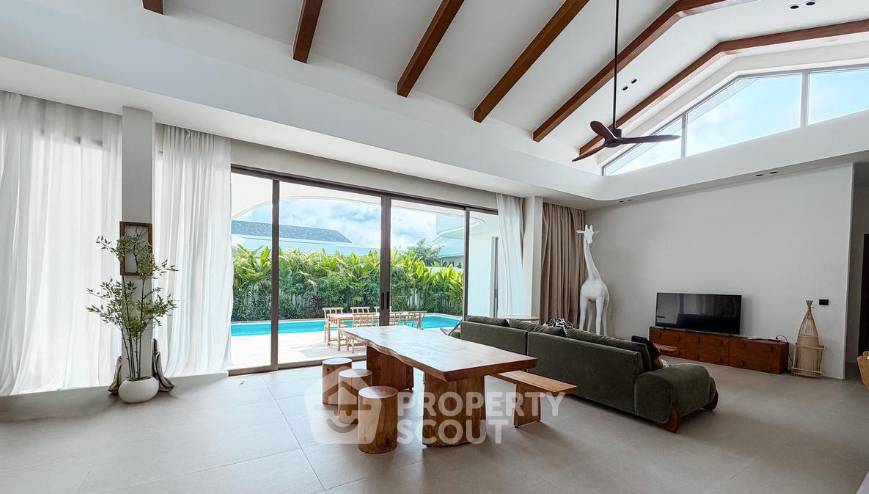 รูป วิลล่า 4-ห้องนอน ใน เชิงทะเล (ID 3341617) - รูปที่ 14/15