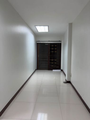 4-bed townhouse for rent, 250 sqm, 34 sq wah, Phra Khanong
