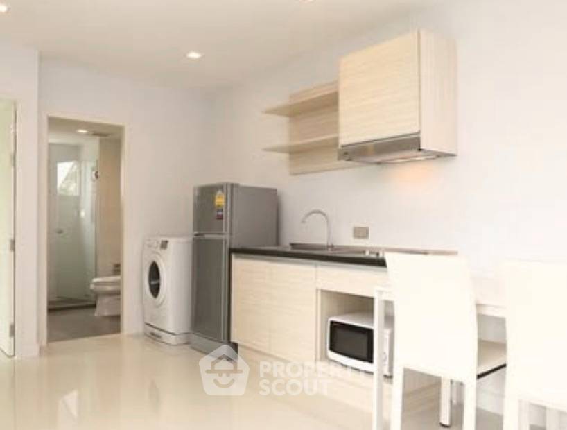 รูป คอนโด 2-ห้องนอน ที่ ทีเคเอฟ คอนโด สุขุมวิท 52 ใกล้ BTS อ่อนนุช (ID 3342919) - รูปที่ 3/3