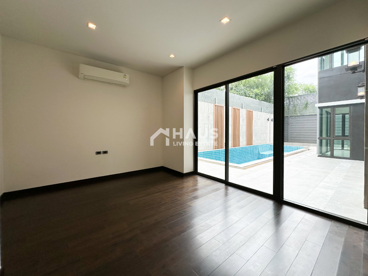 รูป 🔥 ขายบ้านเดี่ยว ดิ ออปซิเดียน พุทธมณฑลสาย 1 🔥 / 5 ห้องนอน #HRP1077 - รูปที่ 5/17