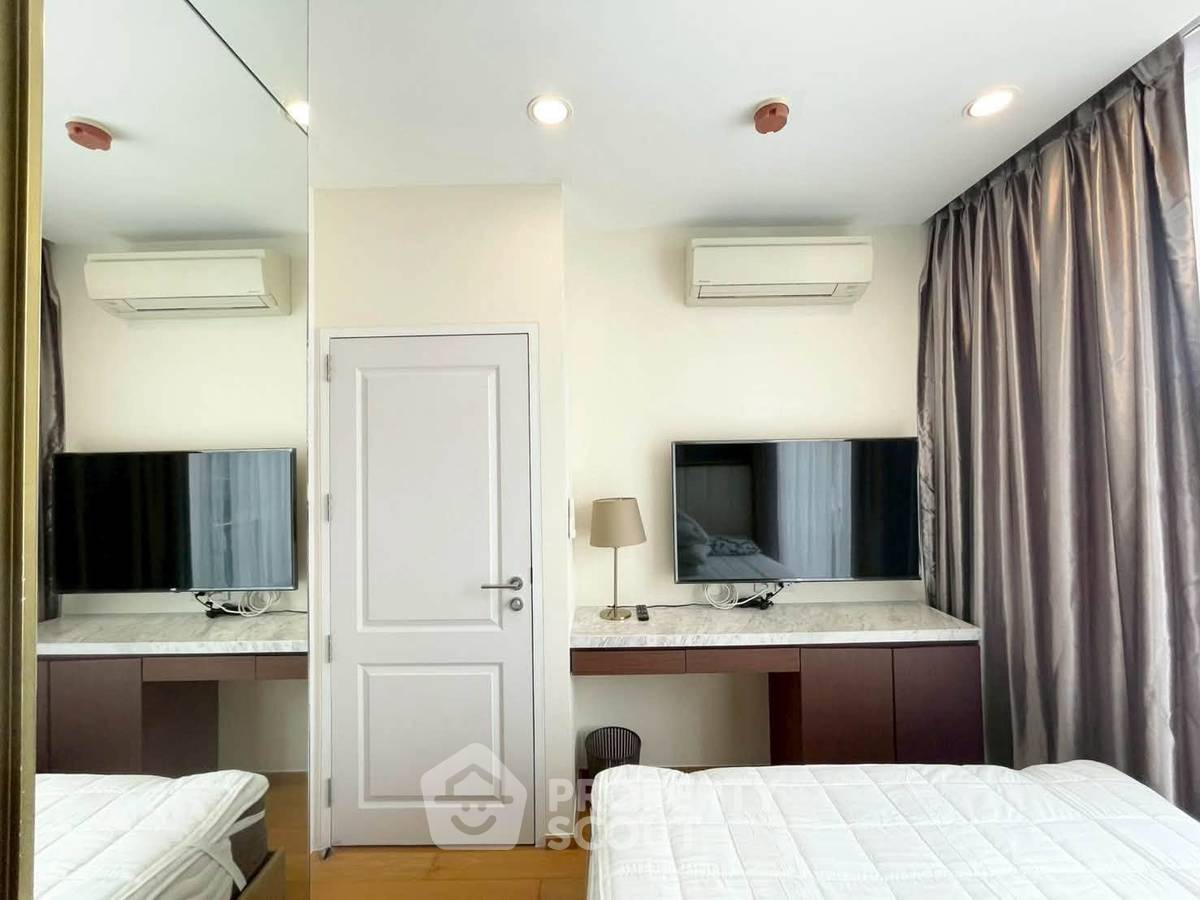picture 2-BR Condo at Noble Revo Silom near BTS Surasak (ID 3348592) - 10/11